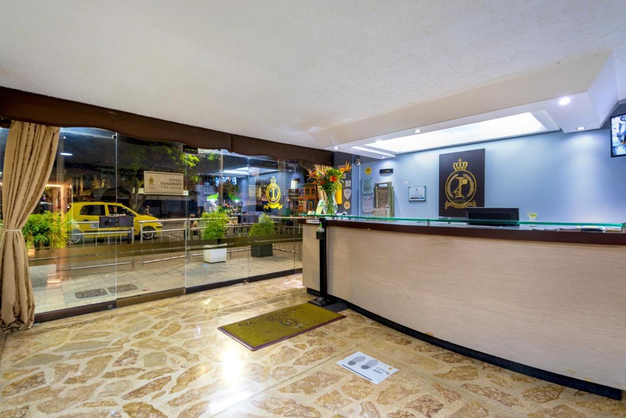 Ayenda 1234 Imperio 70 Hotel Medellin Exterior photo